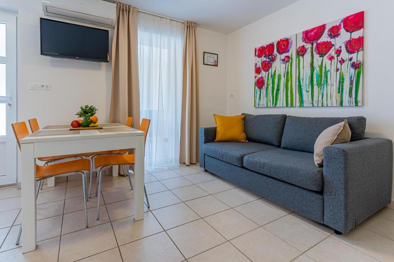 Apartments Dolac Nerezine Extérieur photo