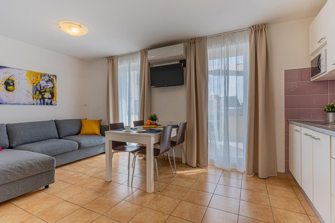 Apartments Dolac Nerezine Extérieur photo